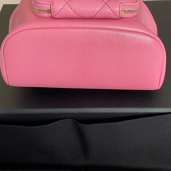 NEW 21B Chanel Bucket Bag Pink Crossbody Caviar - Picture 5 of 15